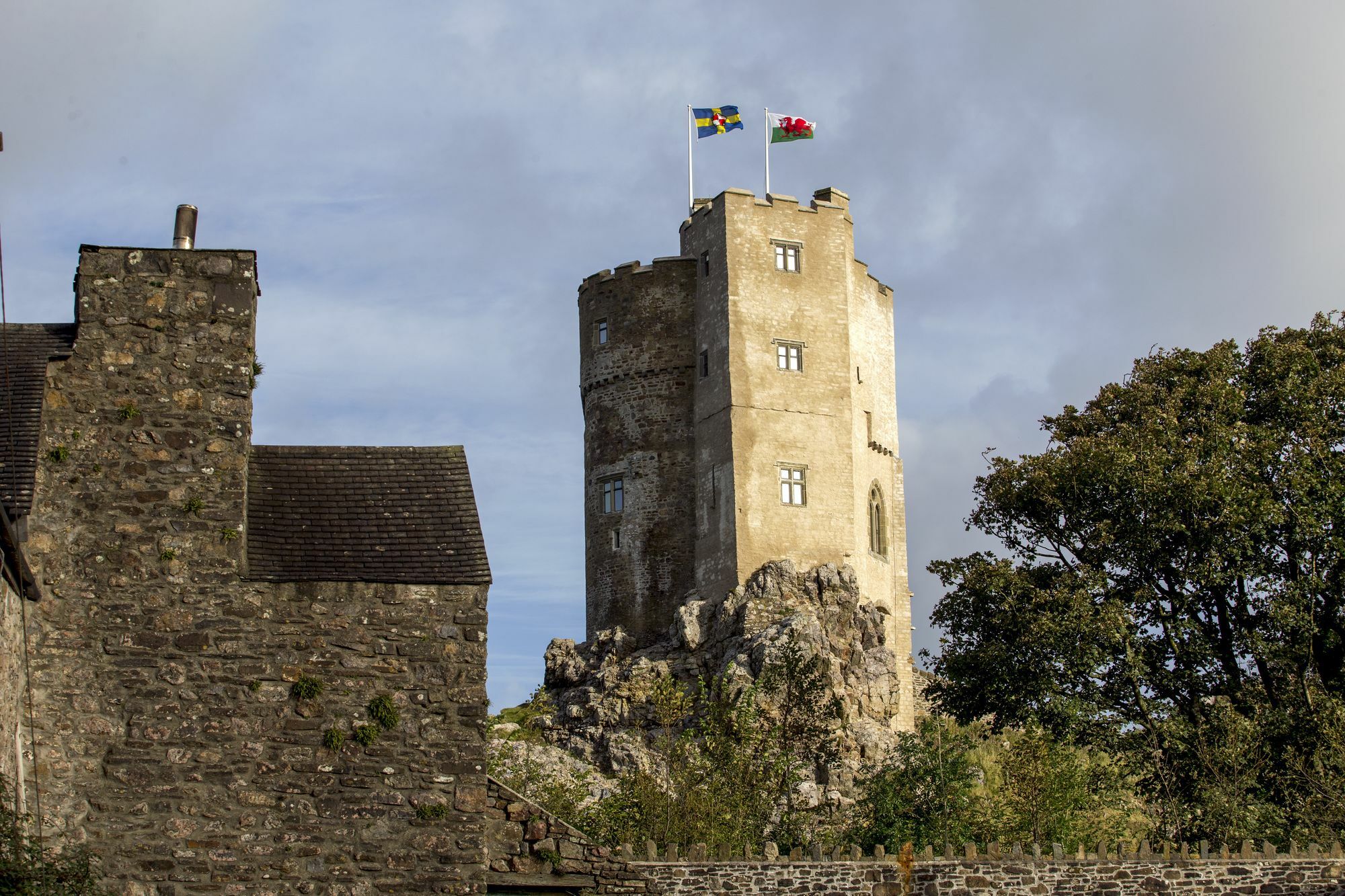Roch Castle Hotel Bagian luar foto