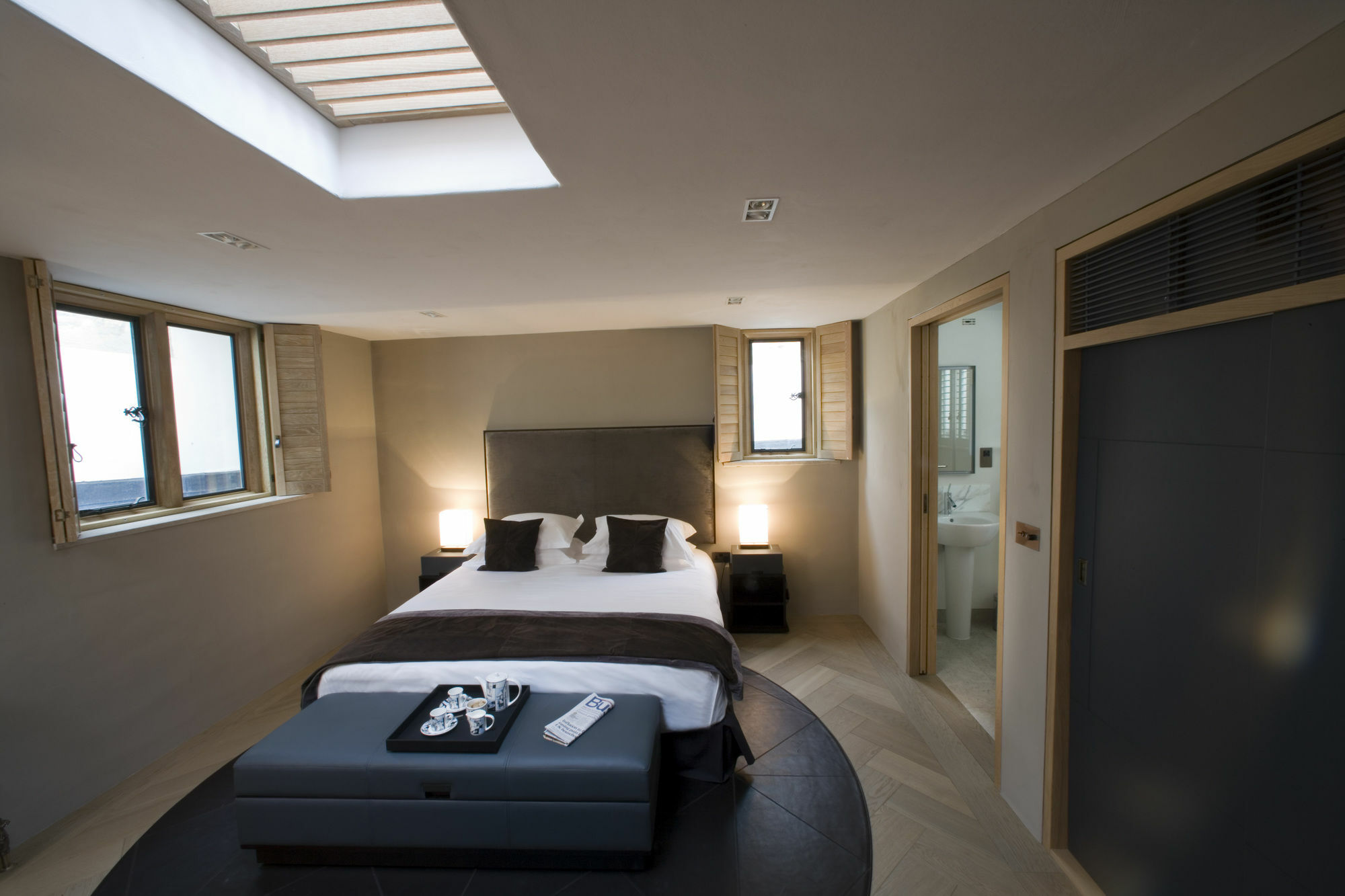 Roch Castle Hotel Bagian luar foto